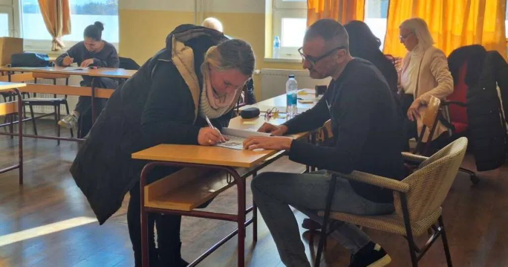 Izbori u RS-u:  Primjedbe na rad biračkih odbora i sumnje na kupovinu glasova  